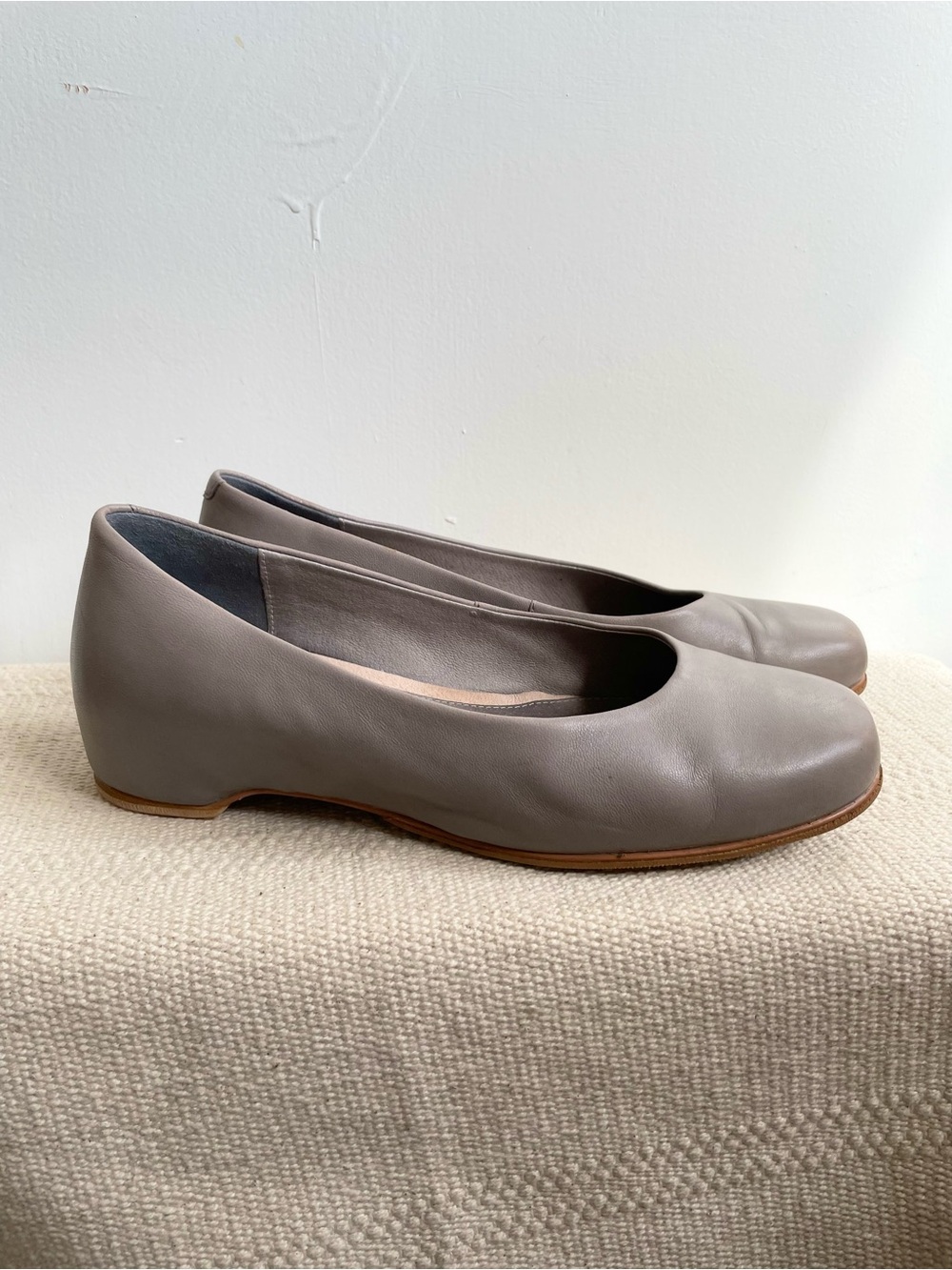 Camper Serena Womens Gray Leather Slip On Ballet Flats Shoes Size 40